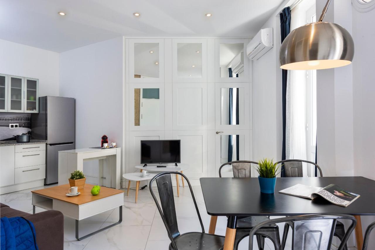 Alohamundi Adriano Apartment เซบีญา ภายนอก รูปภาพ