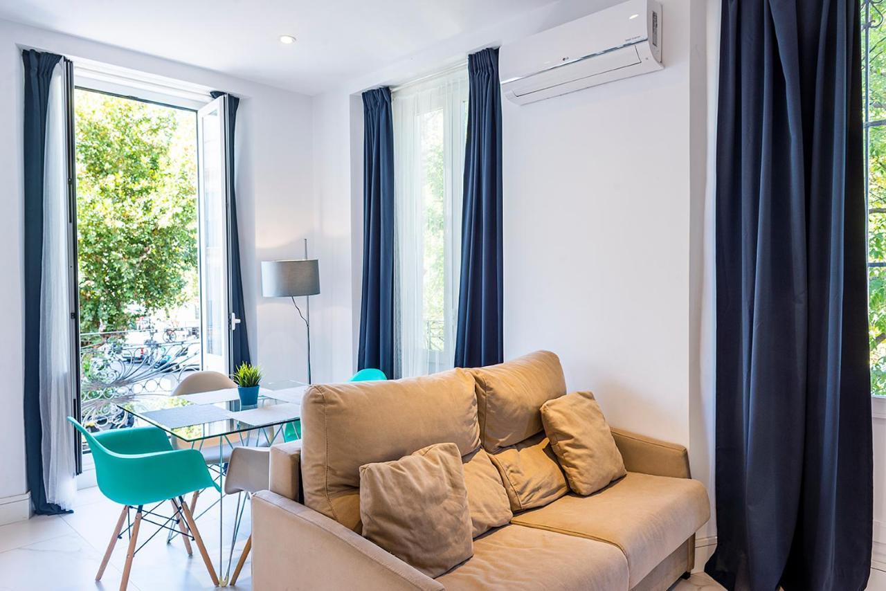 Alohamundi Adriano Apartment เซบีญา ภายนอก รูปภาพ