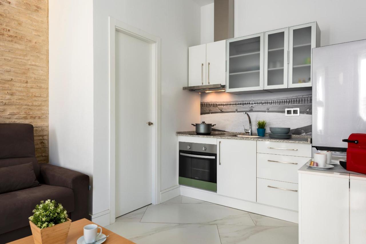 Alohamundi Adriano Apartment เซบีญา ภายนอก รูปภาพ