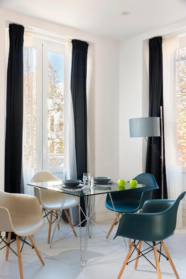 Alohamundi Adriano Apartment เซบีญา ภายนอก รูปภาพ